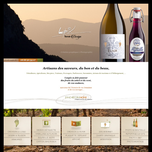 Webdesign responsive de Graphic Saint Loup - Site vitrine de mes designs graphiques autour du terroir et des vins